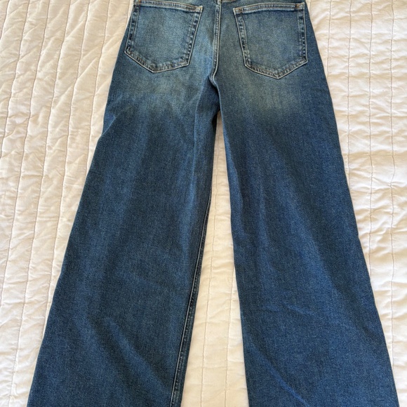 Gap High Rise Stride Wide-Leg Jeans - Picture 6 of 6